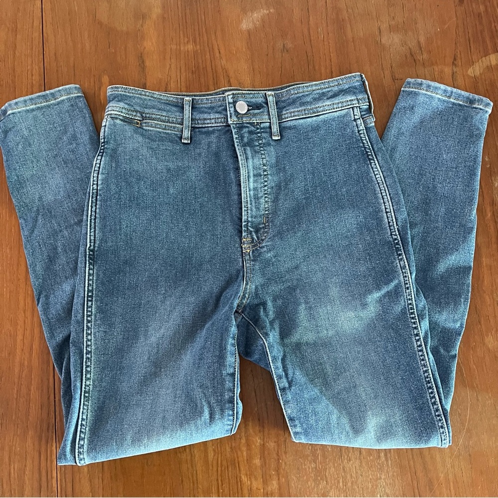 Everlane the Way High clean front skinny jean size 28” regular light blue